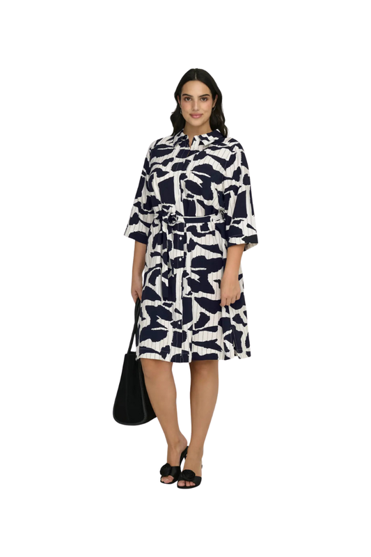 Only carmakoma kjole carmisia sort