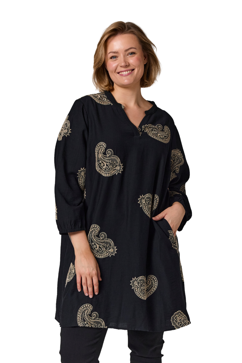 Gozzip Woman GJeana tunika - Sort med sandfarvet broderi