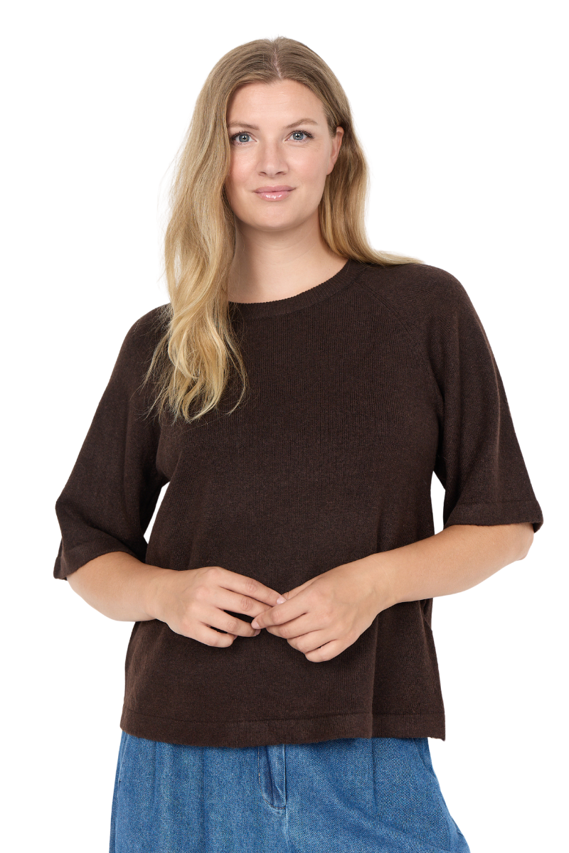 Wasabi strikbluse WA-Chanin 1 - mørkebrun