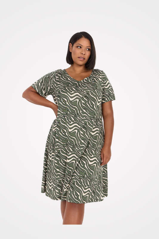 grøn plussize kjole